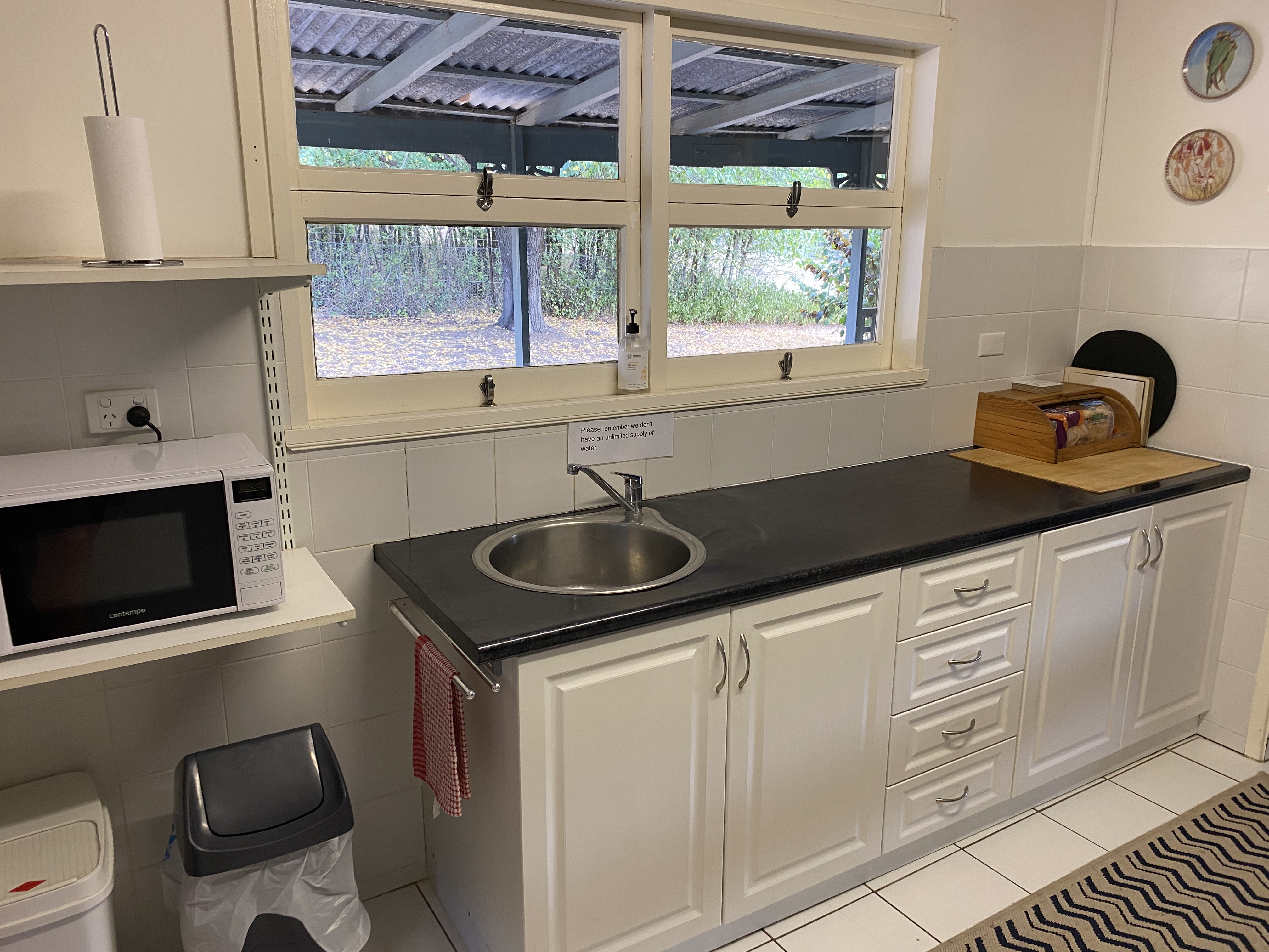 Kitchen Left